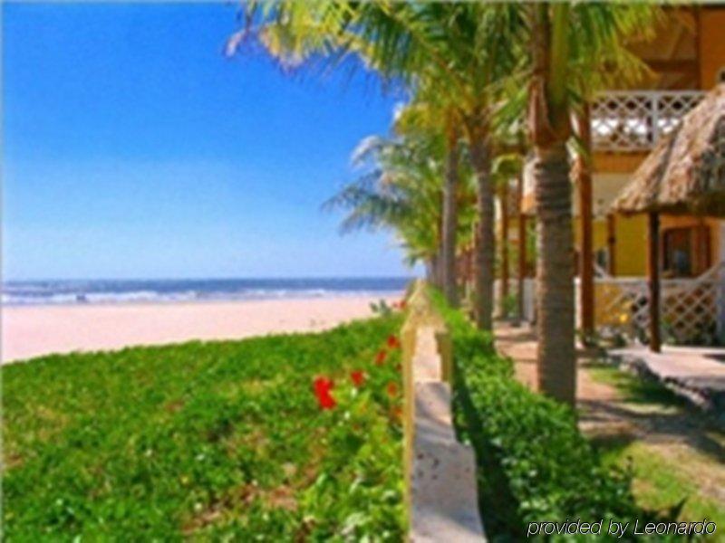 Hotel Vistamar Beachfront Resort & Conference Center Pochomil Instalações foto