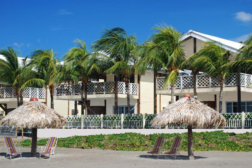 Hotel Vistamar Beachfront Resort & Conference Center Pochomil Exterior foto
